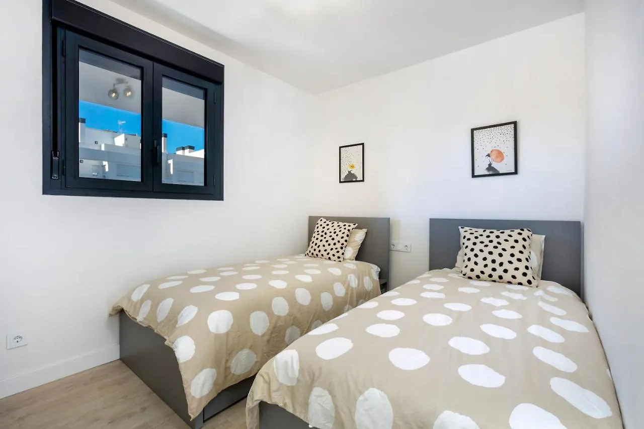 Lejlighed New 3 Bedroom Apt With Pool + Near Beach - Rdr274 Estepona